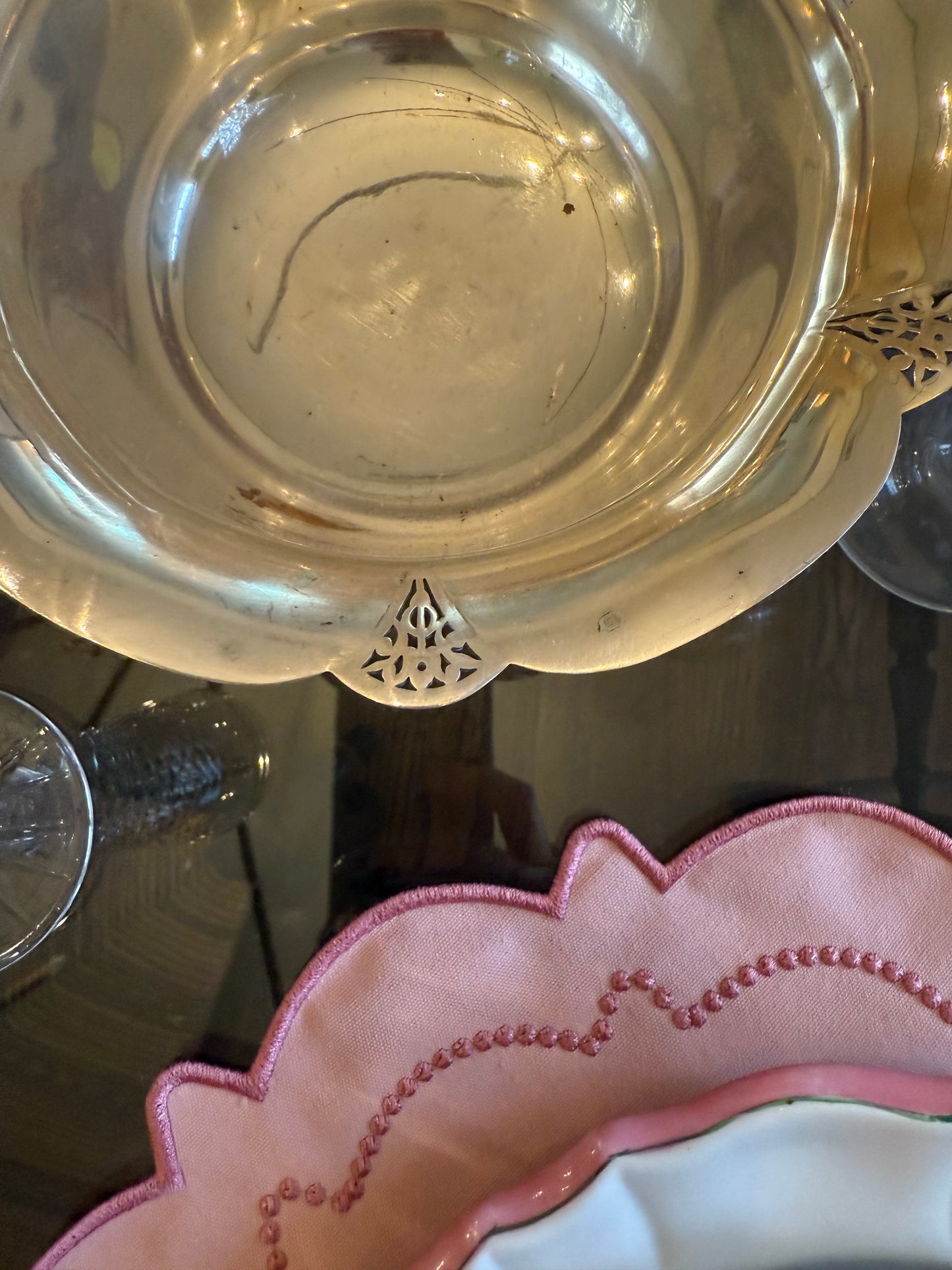 WM Rogers Silver plated Scalloped Bowl