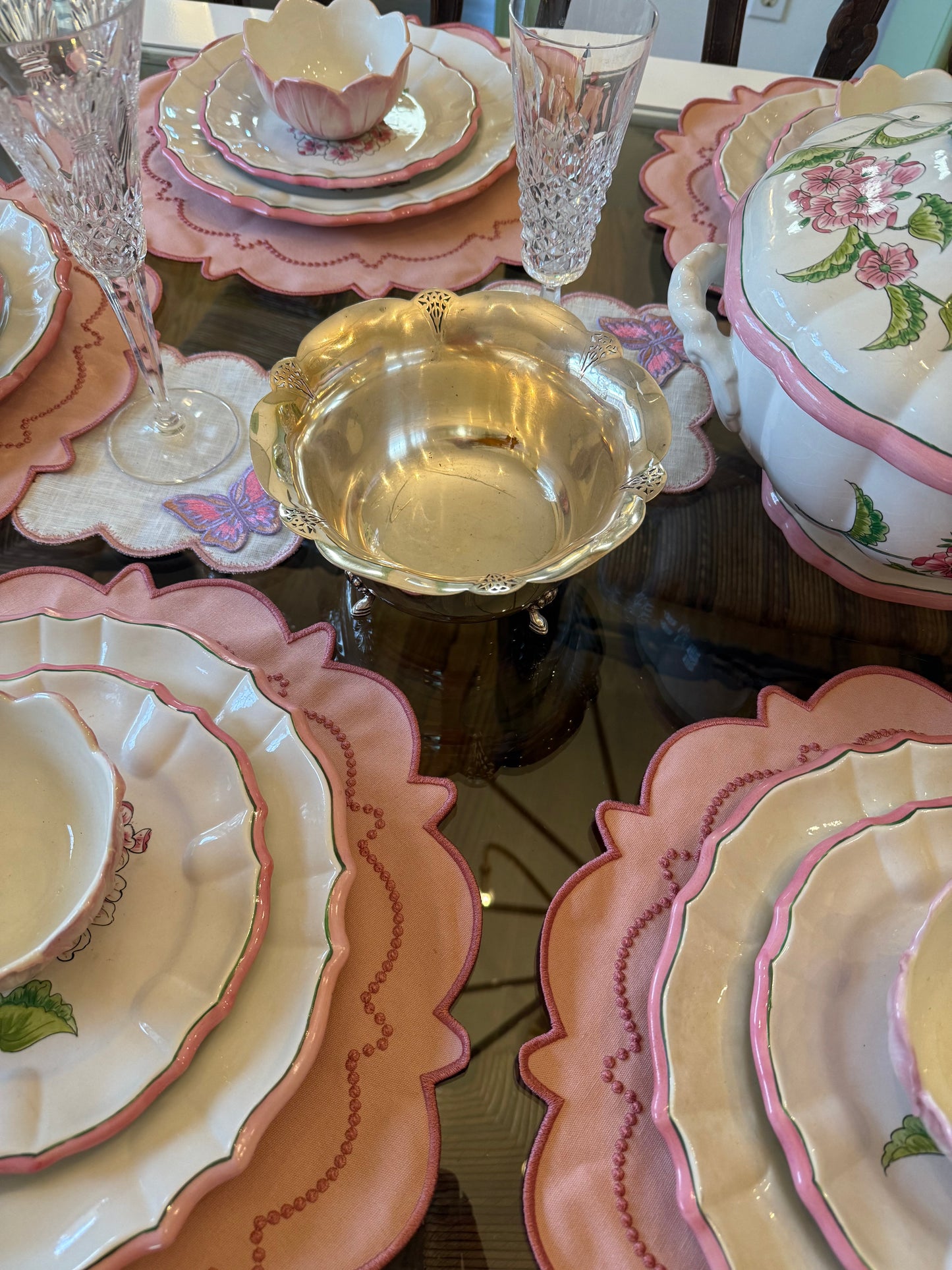 WM Rogers Silver plated Scalloped Bowl