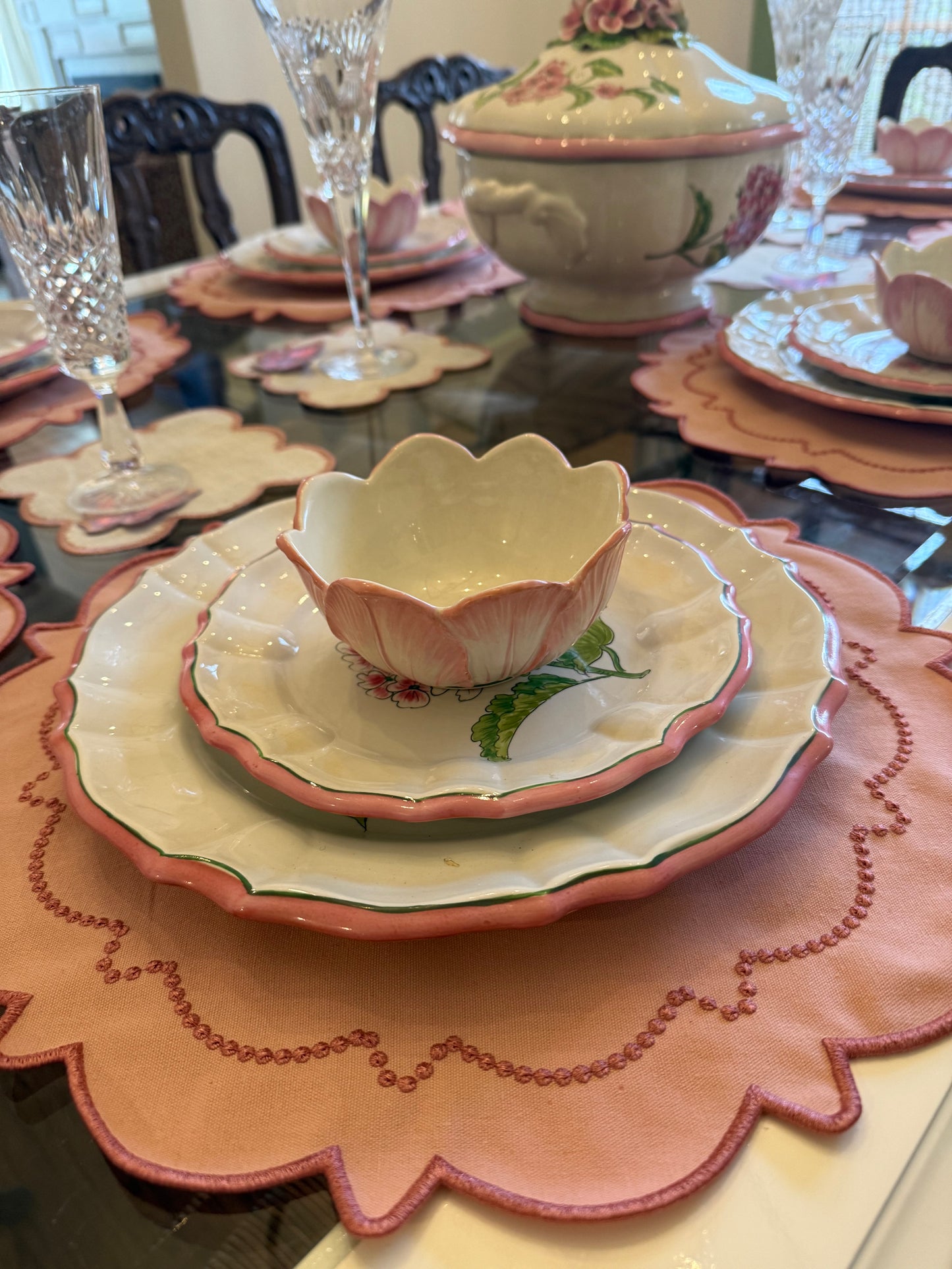 Vintage Italian Hydrangea Dinnerware Set (32 pieces)- Service for 8