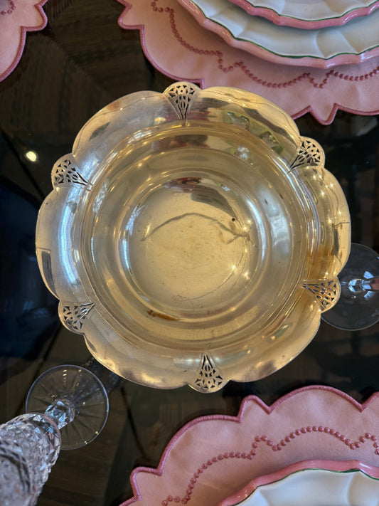 WM Rogers Silver plated Scalloped Bowl