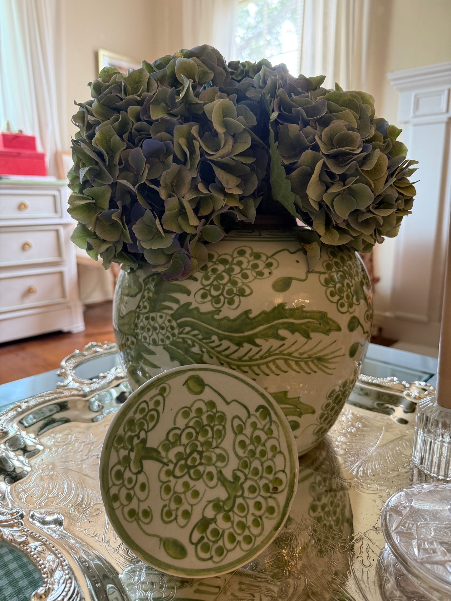 Jingdezhen Hand-Painted Ginger Jar, Green